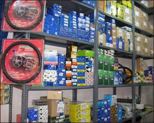 گلایه از افزایش روزانه قیمت لوازم یدکی خودرو