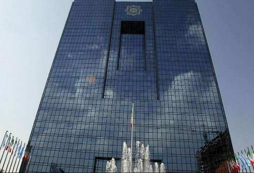 برکناری معاون ارزی؛ اصرار رسانهها و انکار بانک مرکزی