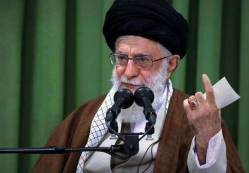 حضرت آیت الله خامنه ای: مذاکره با آمریکا ممنوع است