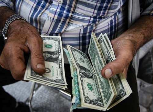 حاشیههای دلار 4200 تومانی ادامه دارد