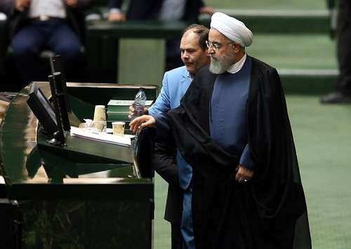 نمایندگان مجلس از پاسخهای روحانی قانع نشدند؛ تکلیف چیست؟