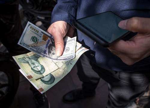 نرخ واقعی ارز آزاد را فقط بانکمرکزی میداند