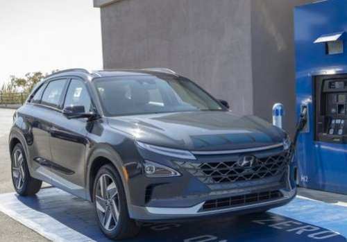 هیوندای خود را برای عرضه یک مدل هیدروژنی آمده می‌کند