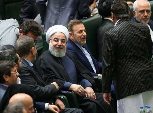 دقايقي قبل رئيسجمهور وارد صحن علني مجلس شد