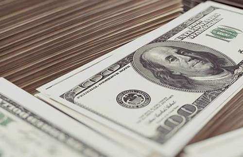 قیمت دلار نتوانست از مرز 11 هزار تومانی عبور کند