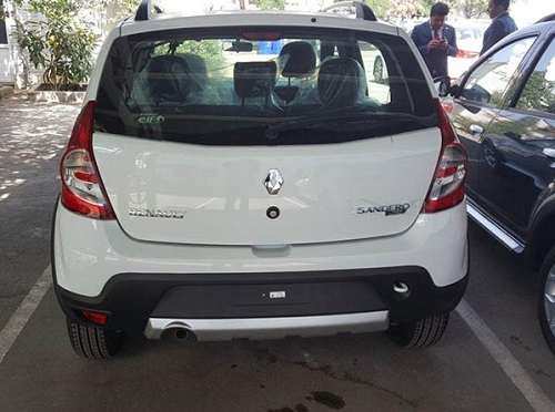 خریداران تندر و ساندرو از پارس خودرو پراید و تیبا میگیرند؟