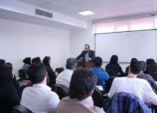 کدام رشته‌ها بیشترین فارغ التحصیلان شاغل را دارند؟