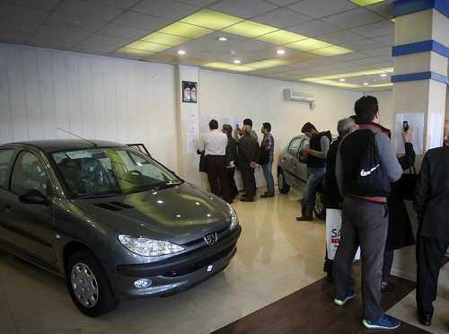 بلاتکلیفی جدید ثبتنامکنندگان خودرو