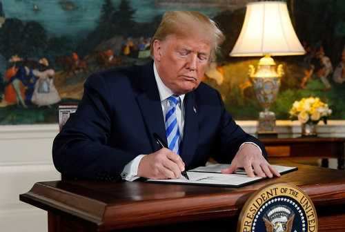 ترامپ مهلت وضع عوارض گمرکی چین را تمدید کرد