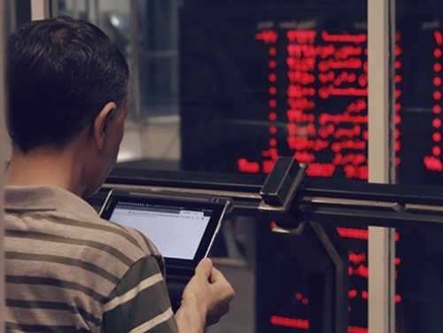 عقب‌گرد 924 واحدی شاخص کل بورس تهران