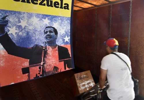 در صورت سقوط رژیم کنونی، به ونزوئلا دلار تزریق میکنیم