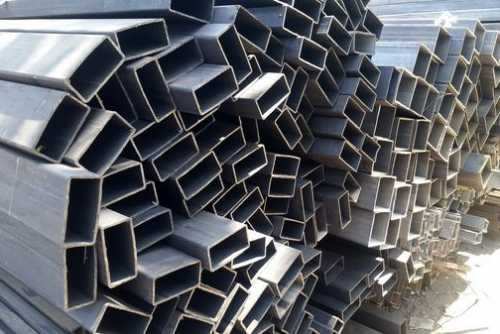 تاثیر کاهش نرخ ارز بر بازار آهن