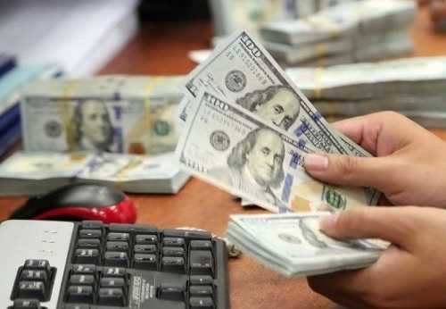 رشد پله‌ای در بازار ارز