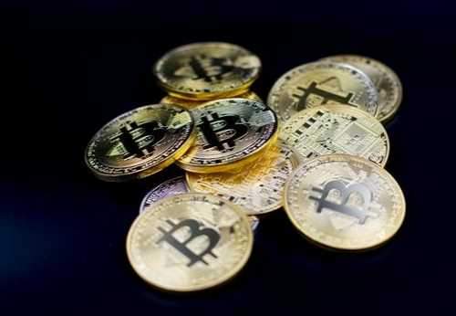 آشنایی کامل با بیت کوین