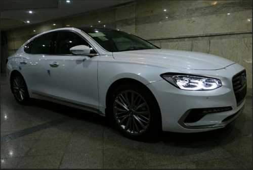 پیش‌فروش خودروهای وارداتی با مدل 2019 قانونی است؟