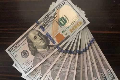 حرکت مخالف سکه با دلار