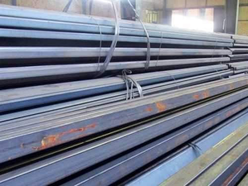 بر اساس اعلام فعالان بازار: کاهش قیمت آهن آغاز شد