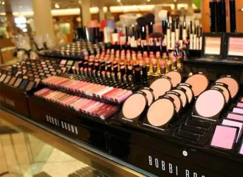 واردات لوازم آرایشی و بهداشتی متوقف شده است