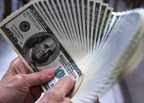 گذر دلار از کانال 11 هزار تومان