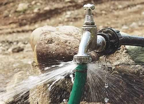 ریختوپاش آب در تهران