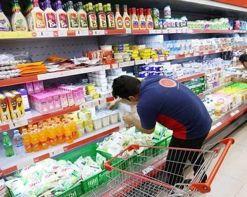 کاهش خرید کالاهای غیر ضروری در کشور