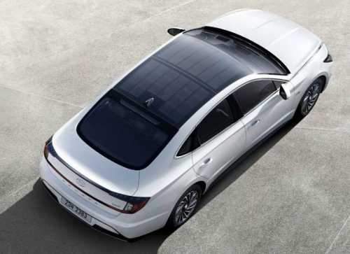 هیوندای سوناتا جدید با باتری خورشیدی روی سقف به بازار آمد