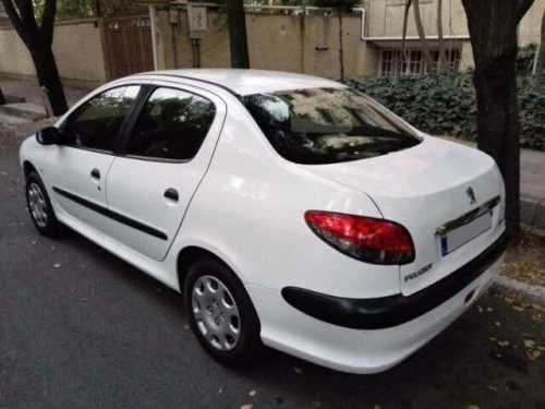 هزینه 250 میلیون دلاری برای طراحی صندوق پژو 206!