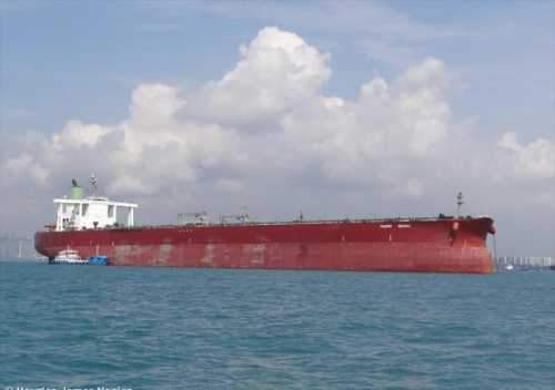 تغییر نام ابرنفتکش چینی با هدف دور زدن تحریمهای ایران