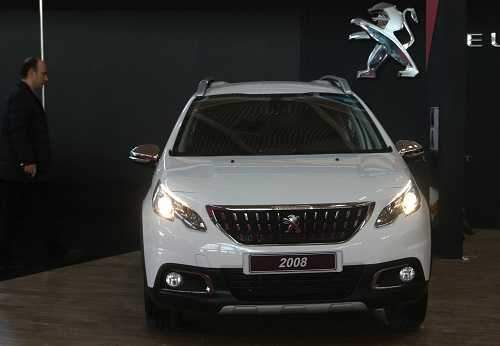 فراز و فرود قیمت و فروش خودرو در ایران