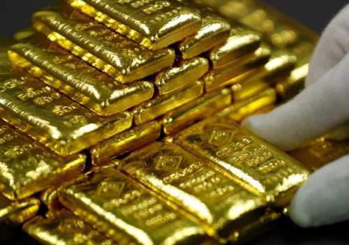بهای جهانی طلا امروز دوشنبه در بازارهای جهانی