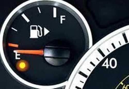 خودرو پس از روشن شدن چراغ بنزین، چند کیلومتر میتواند طی کند؟