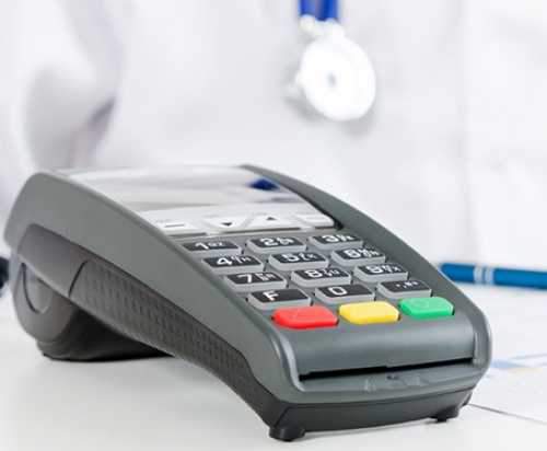 تاکید لایحه بودجه 99 بر استفاده پزشکان از کارتخوان