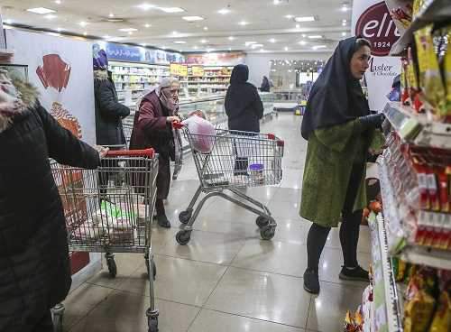 مردم قیمت‌ محصولات را کنترل کنند