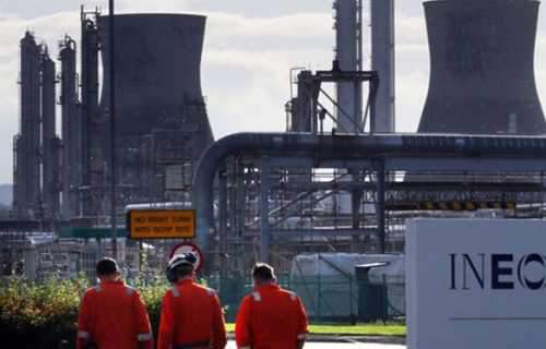 شرکت‌های آمریکایی در عراق تاسیسات نفتی را تخلیه کردند