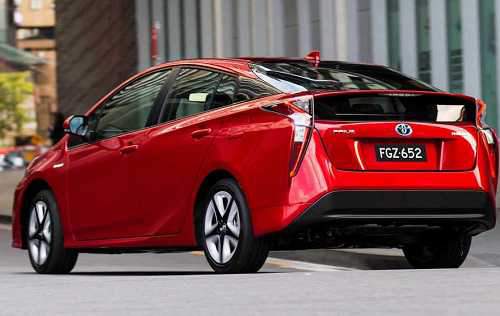 خودروهای کم مصرف و هیبریدی از مالیات و عوارض معاف شدند