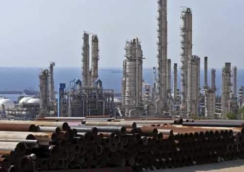 درآمدهای غیرنفتی ایران در چنبره تحریم‌ها