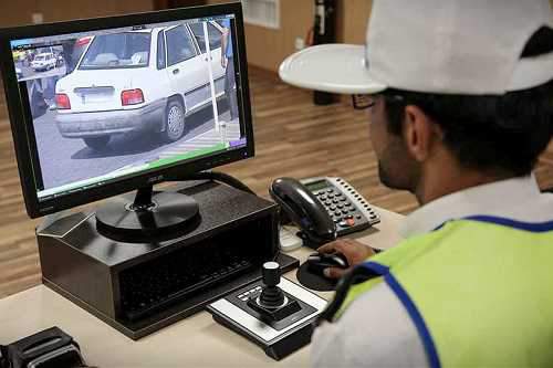 هنگام رانندگی جریمه و نمره منفی از آنِ کیست; مالک یا راننده؟