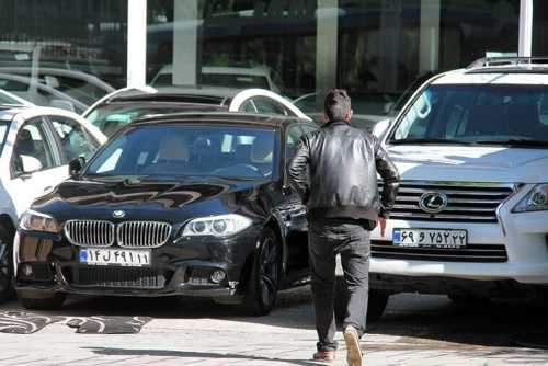 دارندگان بیش از یک خودرو باید مالیات بپردازند