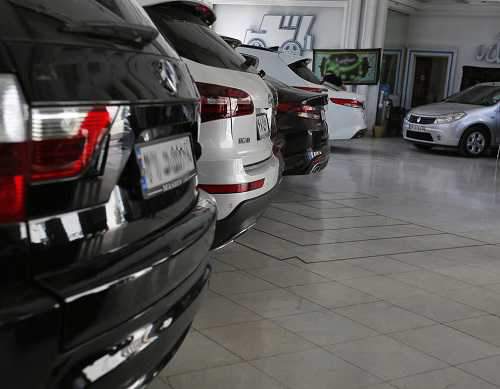 در سال 99 چه خودروهایی مشمول مالیات میشوند؟