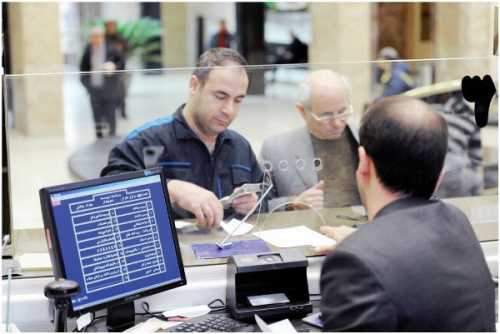 اقساط کسر شده وام های قرض الحسنه باید به حساب مشتریان مسترد شود