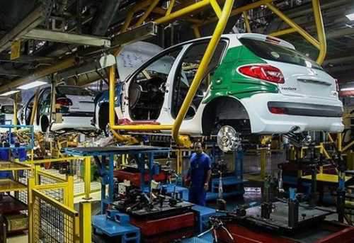 ادامه کشمکش بر سر قیمتگذاری خودرو