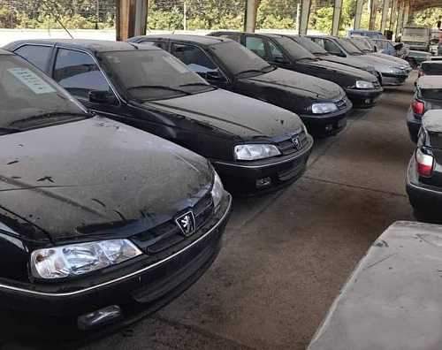 کوچ نقدینگی از بازار خودرو به سمت بورس؟