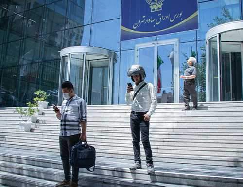رابطه دلار و بورس چگونه است؟