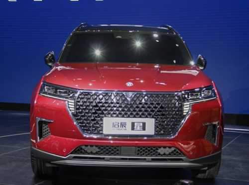 رونمایی از شاسیبلند خاص و جذاب شرکت دانگفنگ