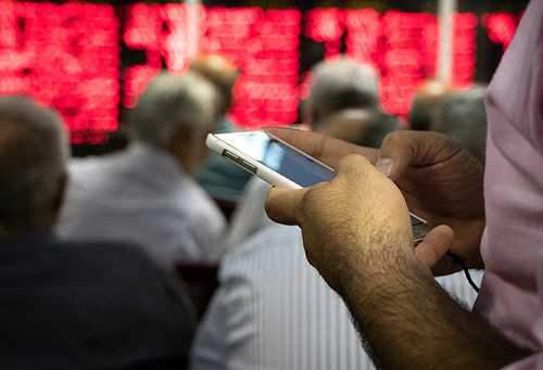 دلیل منفی شدن امروز شاخص بورس چه بود؟