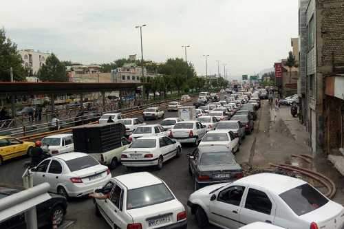 گزارشی از تاراج بنزین دولتی