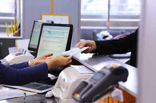 تلاش شعب بانکی برای جذب هر چه بیشتر سپرده