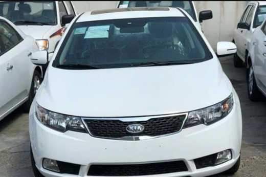 قیمت خودرو تحت تاثیر مصوبه جدید شورای رقابت، گران شد