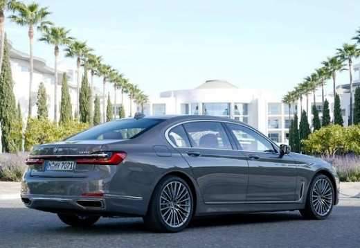 10 خودرو دست دوم با بیشترین افت قیمت در جهان