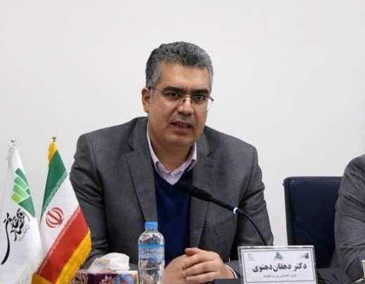 رئیس غیر بورسی، سکان دار کشتی طوفان زده بورس